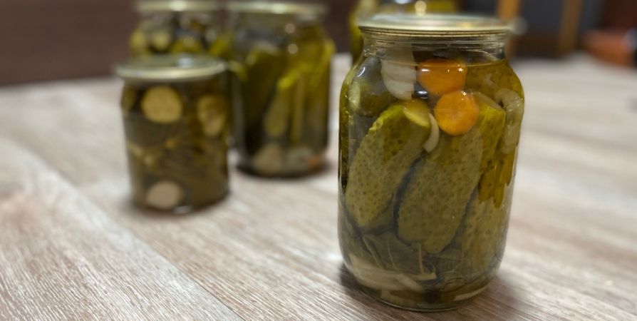 Маринованные огурцы: идеальный рецепт для зимних вечеров Маринованные огурцы: идеальный рецепт для зимних вечеров