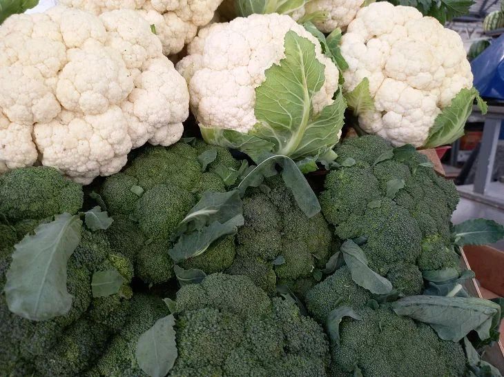Лёгкий крем-суп из брокколи: вкусно и полезно! Лёгкий крем-суп из брокколи: вкусно и полезно!