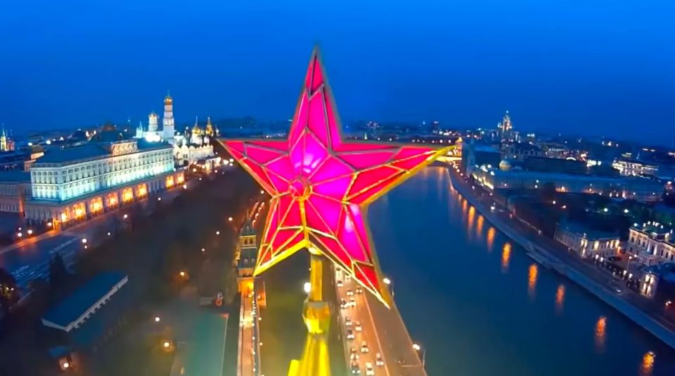 Турист из Индии о Москве: открывая необычные перспективы и красоту города Турист из Индии о Москве: открывая необычные перспективы и красоту города