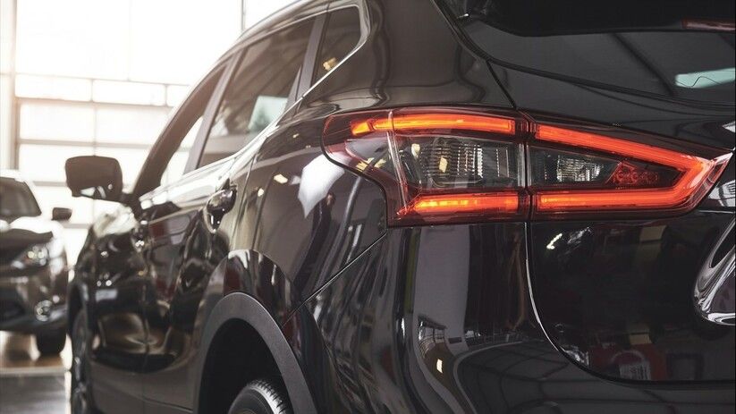 Денис Мантуров: выпуск автомобилей Lada снижается из-за объективных факторов Денис Мантуров: выпуск автомобилей Lada снижается из-за объективных факторов