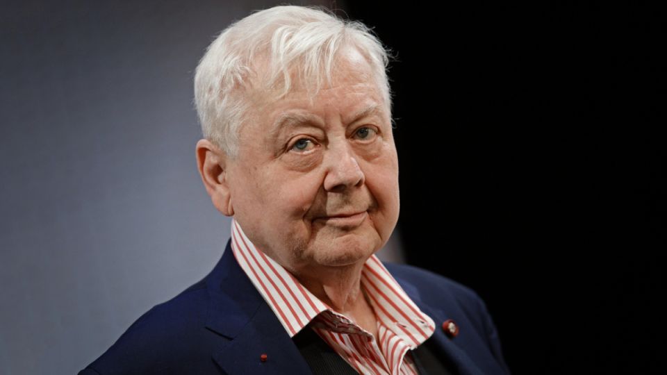 Как Олег Табаков помог Александру Марину вернуться в Россию: история одного вопроса