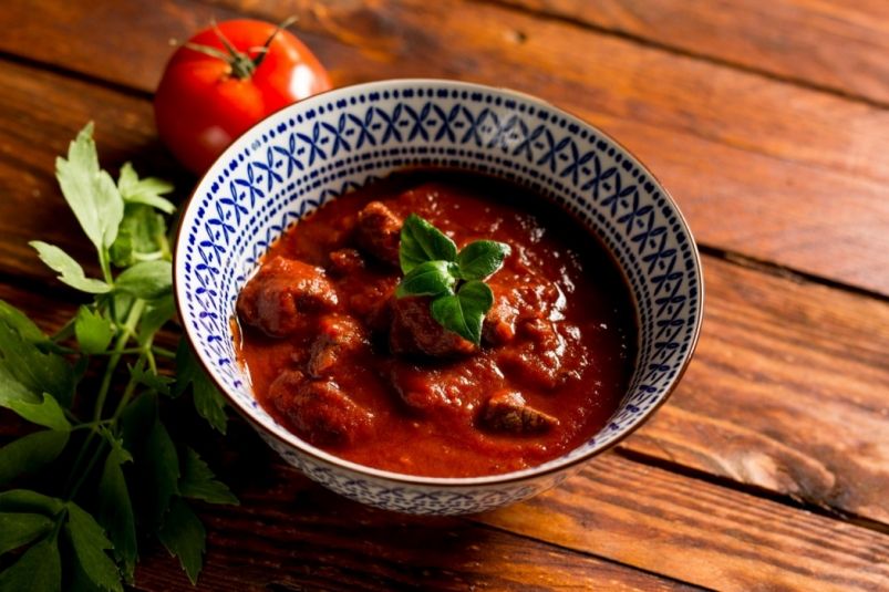 Вкусное и полезное блюдо из мелкой морской рыбы: идеальный обед или ужин