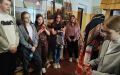 Школьники из Мордовии познакомились с бобром во время экскурсии в музей
