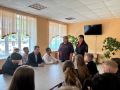Учащиеся младших классов покоряют мир правил дорожного движения