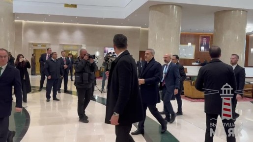 Министр иностранных дел Турции Фидан приехал на встречу с российской делегацией